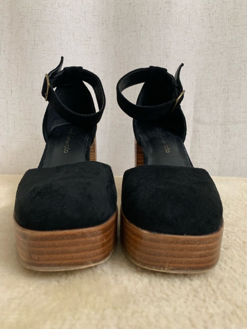 House of Harlow 1960 Black Faux Suede Platform AnkleStrap Block Chunky Wood Heel - Picture 9 of 11